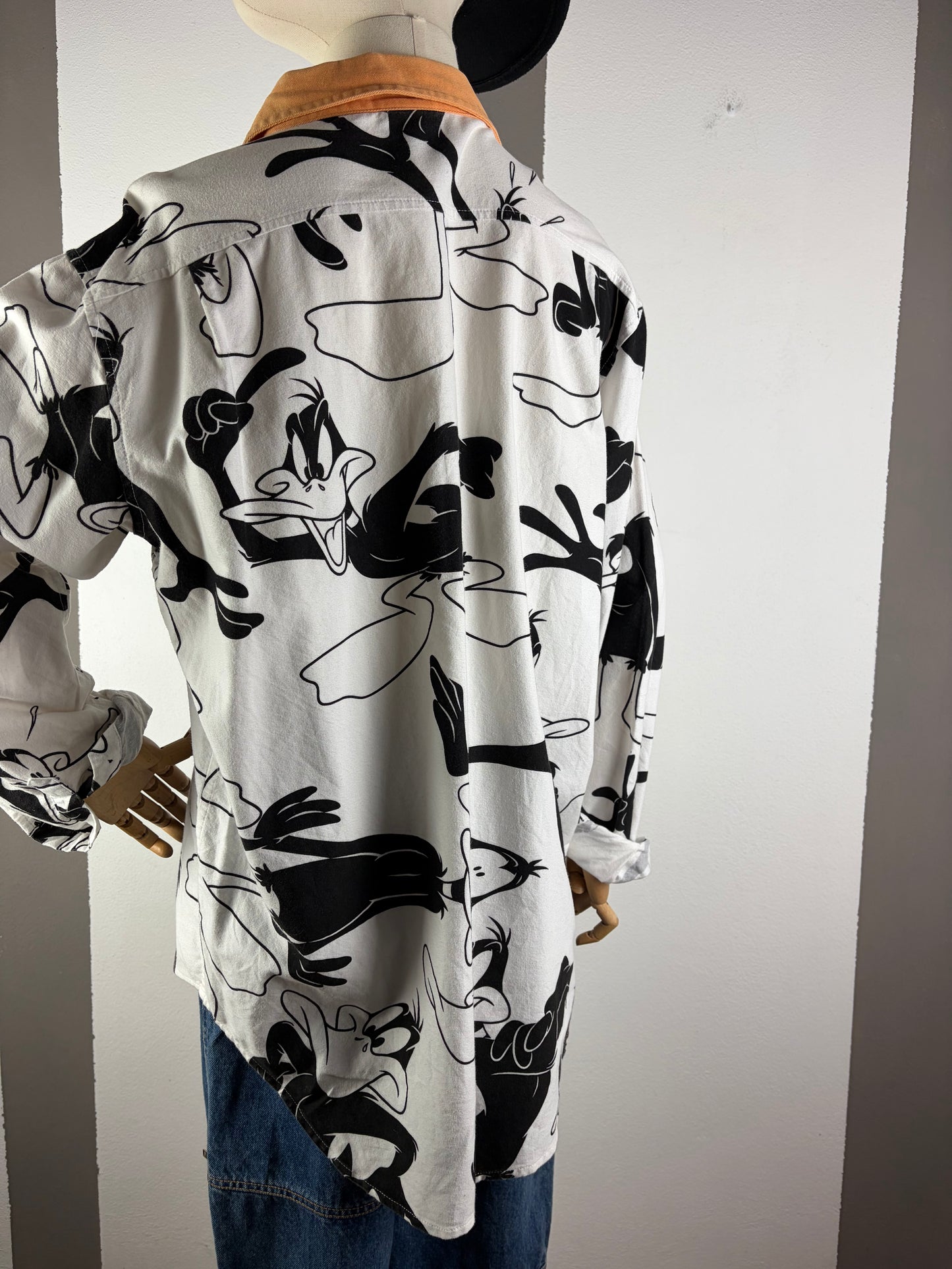 Camicia Lazy Oaf con Duffy Duck