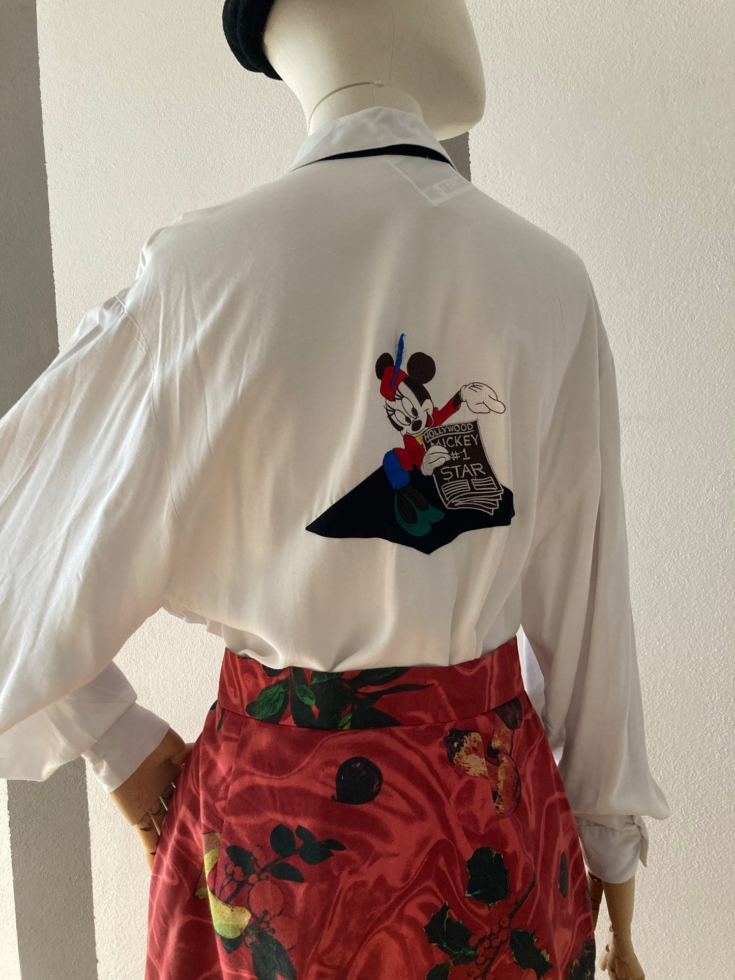 CAMICIA BIANCA CON RICAMI MICKEY MOUSE E MINNIE