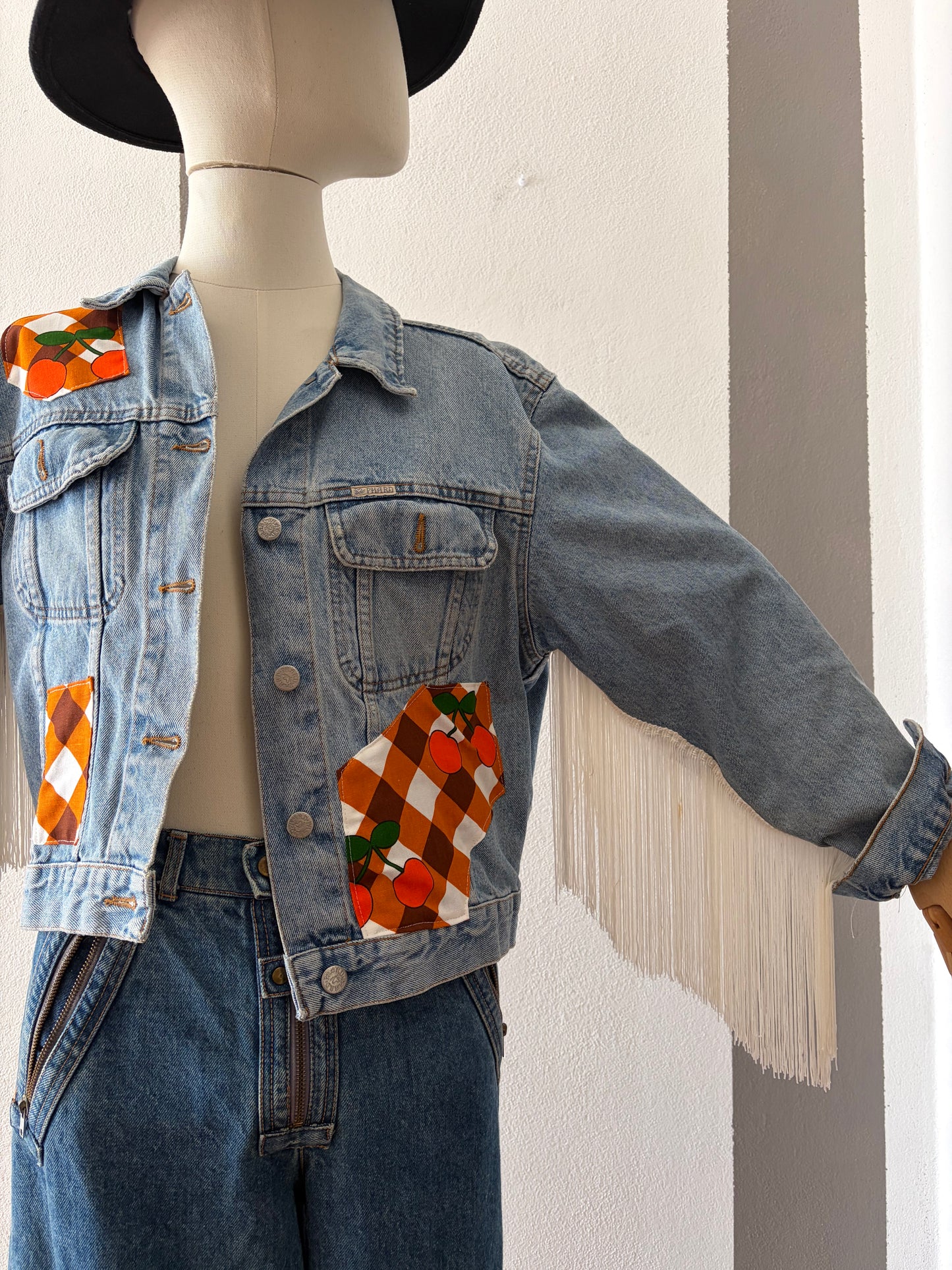 Giacca in denim con frange