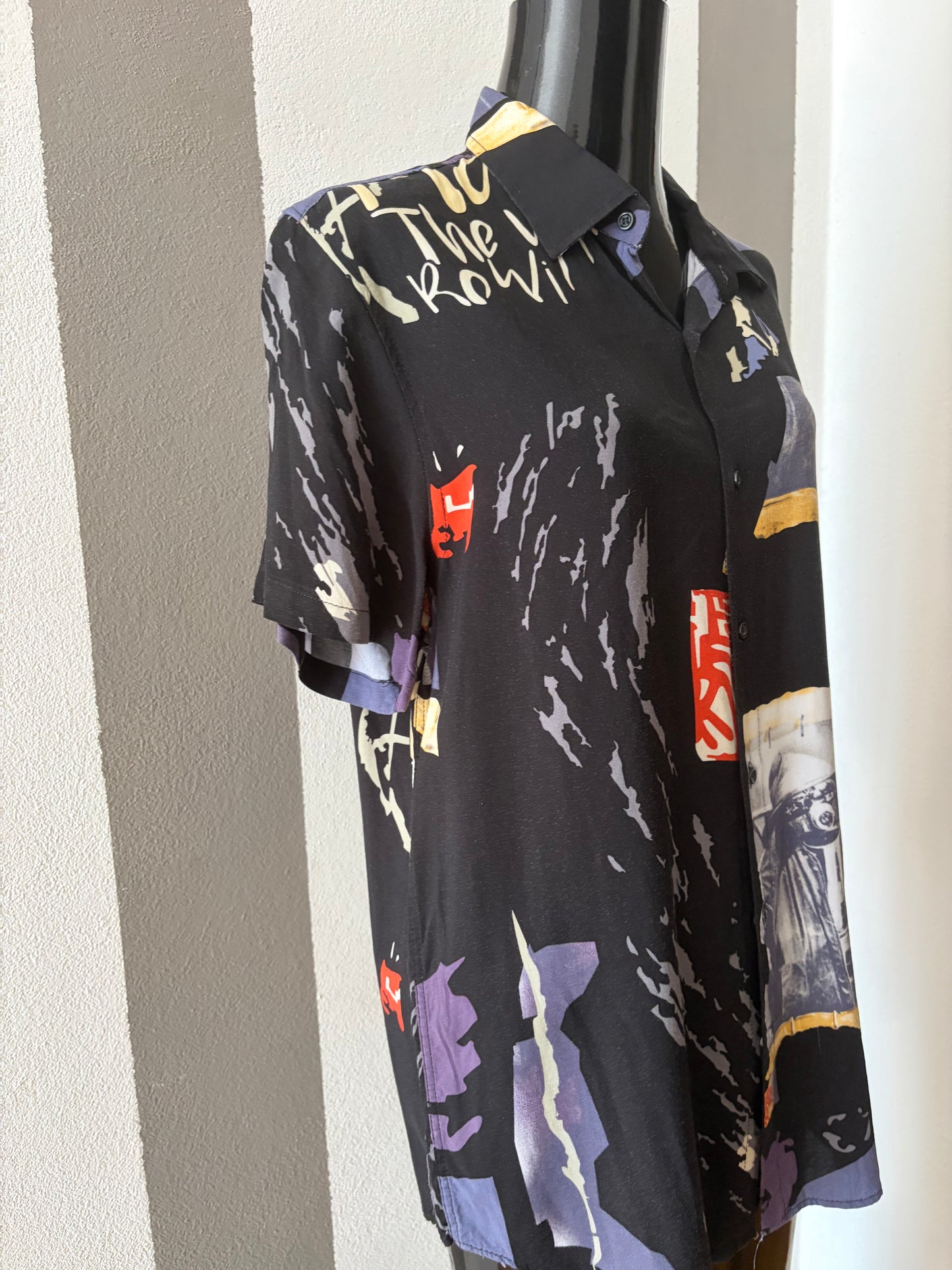 Camicia vintage astratta
