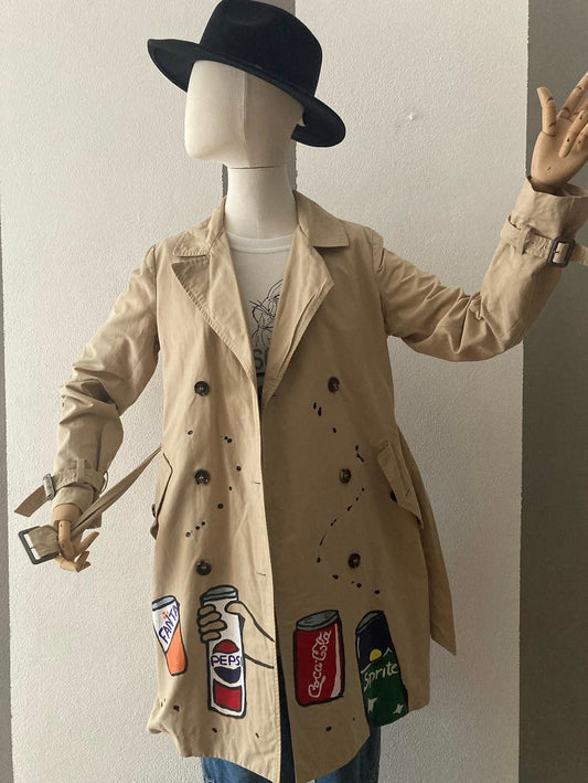Trench Nd con bibite in stile pop art