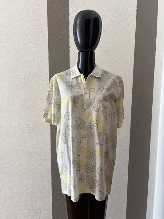 Camicia vintage astratta