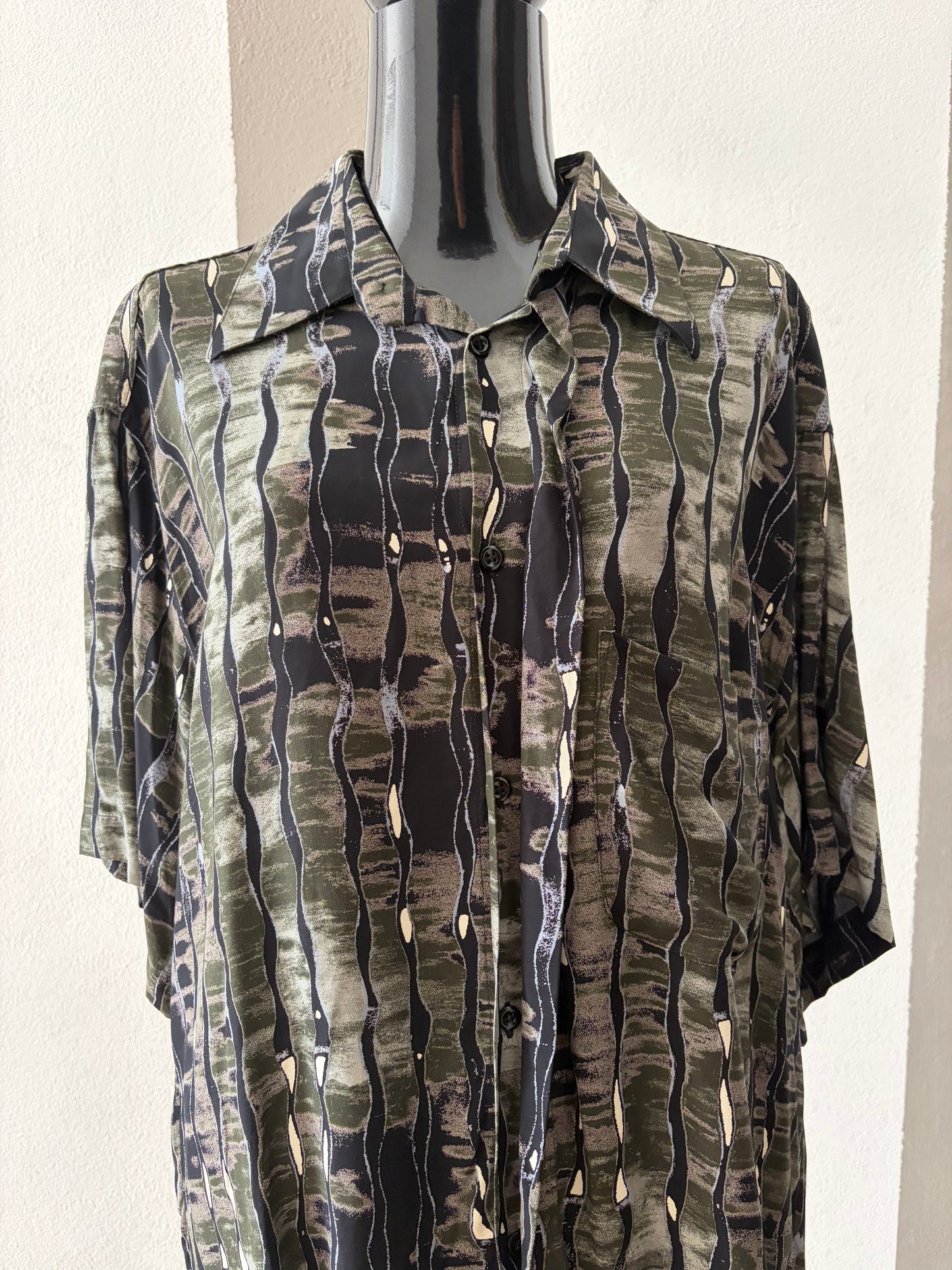 Camicia vintage a fantasia