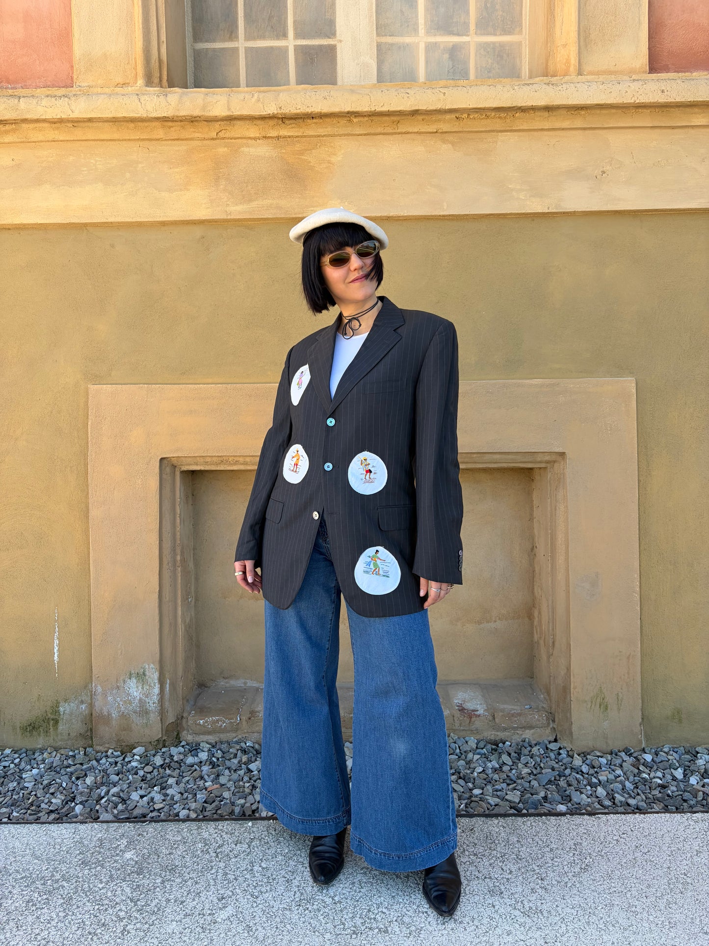 Blazer collezione macedonia con inserti ricamati