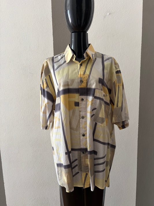 Camicia vintage astratta