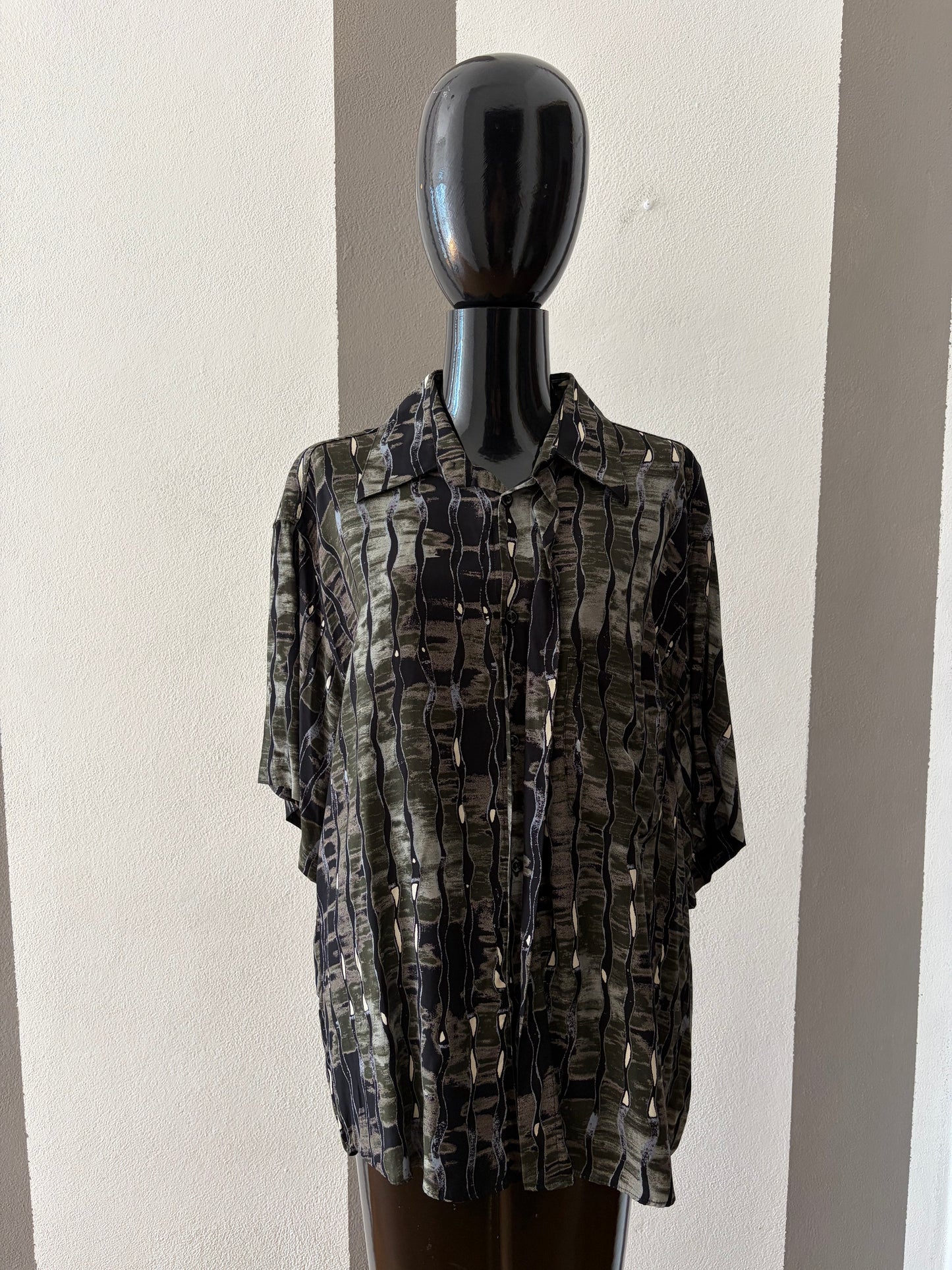 Camicia vintage a fantasia