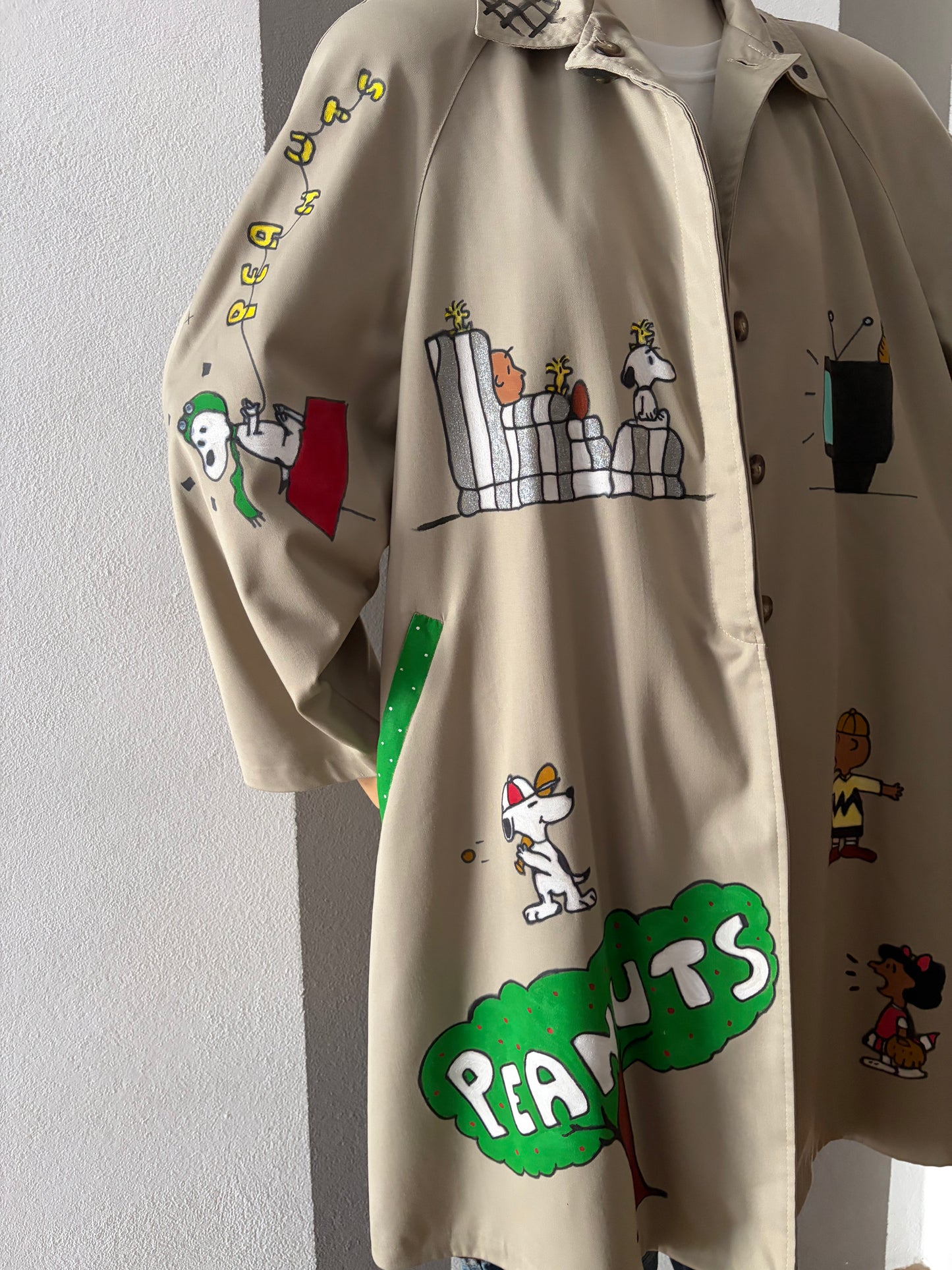 Trench custom Peanuts