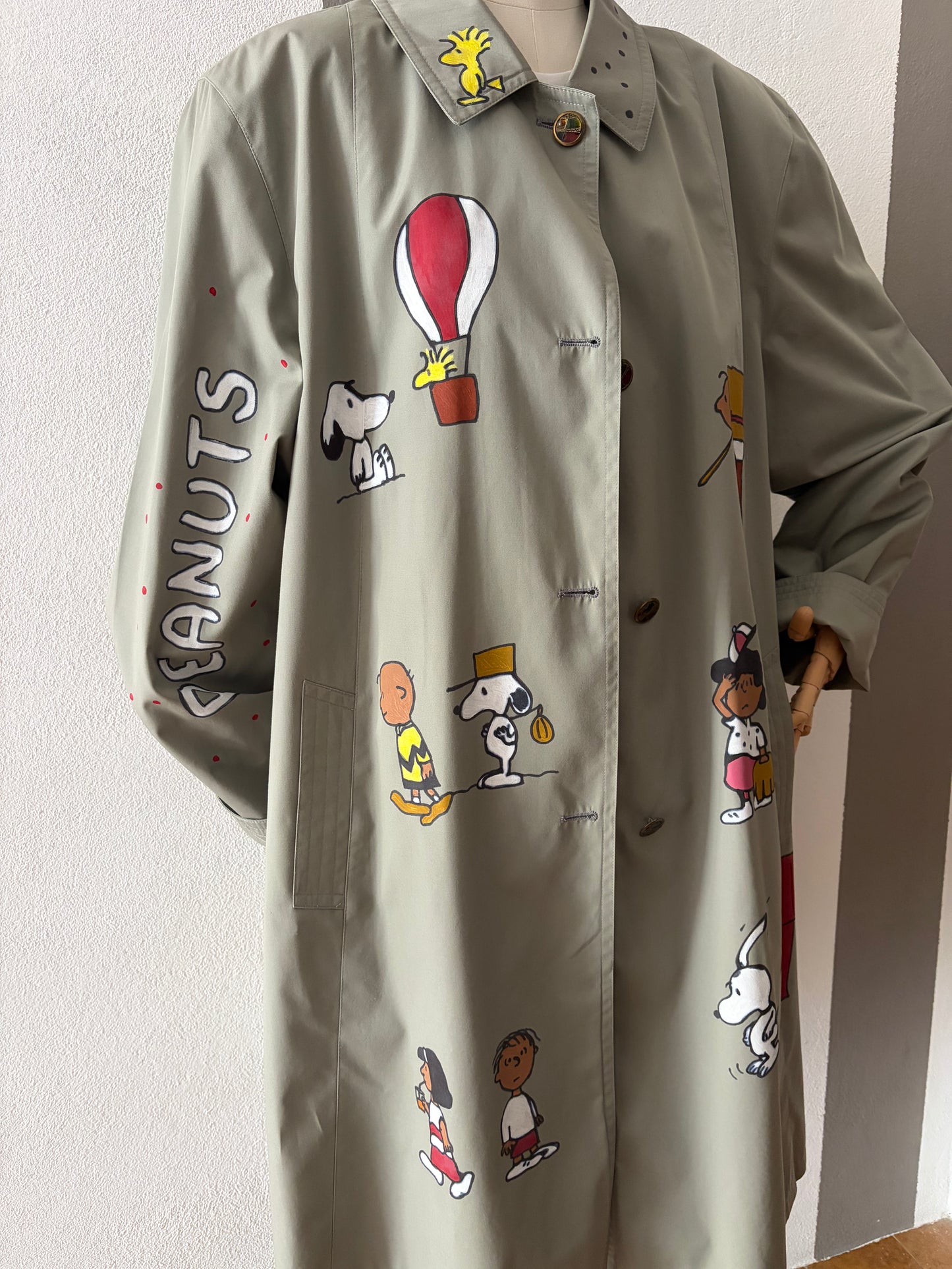 Trench custom with Peanuts 3