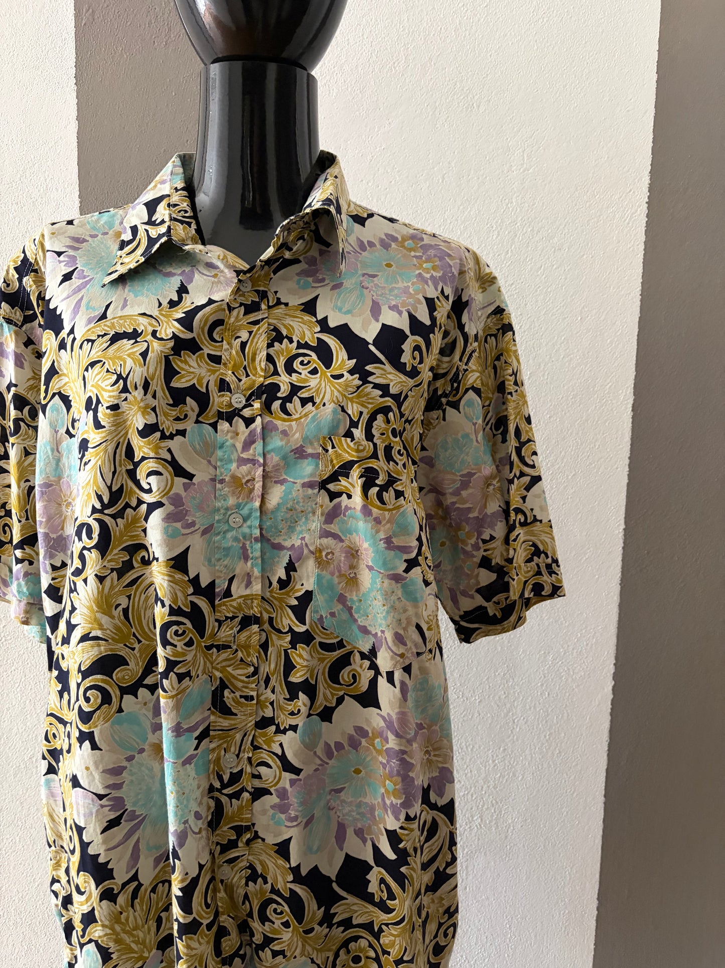 Camicia vintage barocca