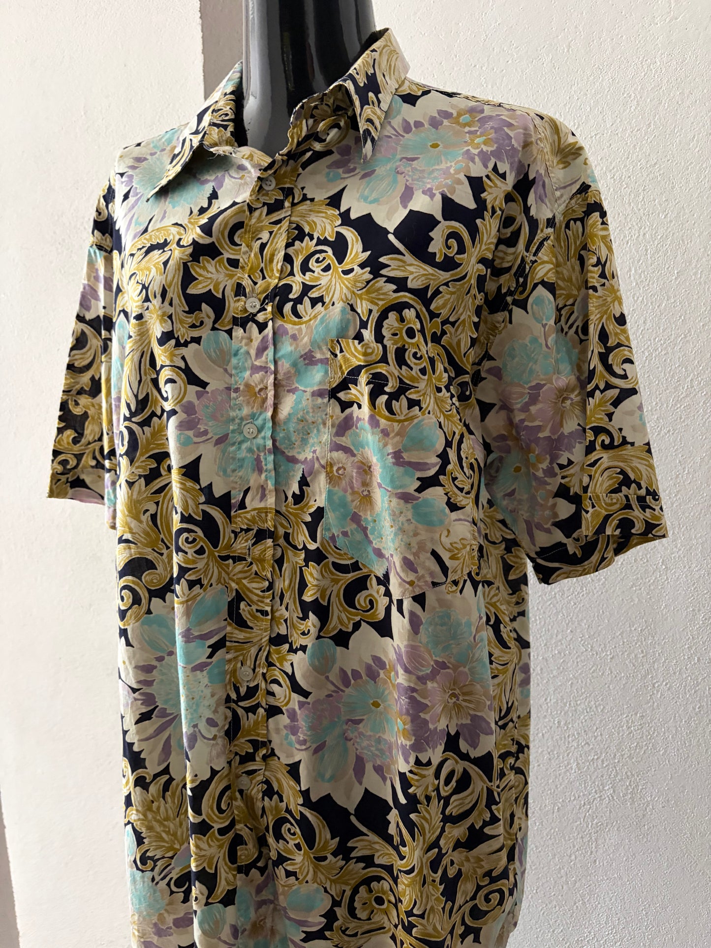 Camicia vintage barocca