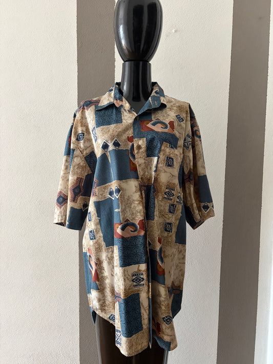 Camicia vintage astratta