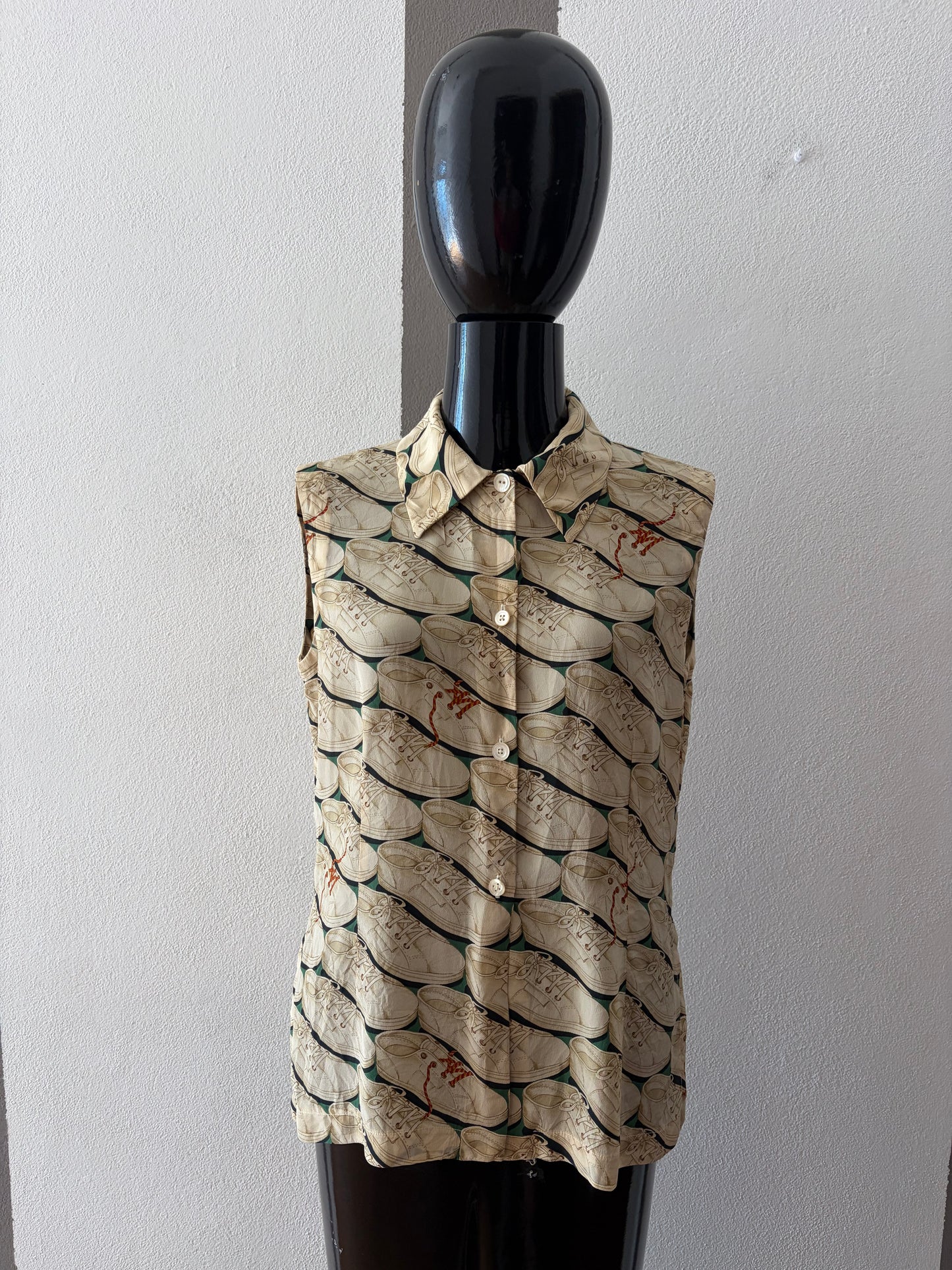 Camicia vintage con scarpine
