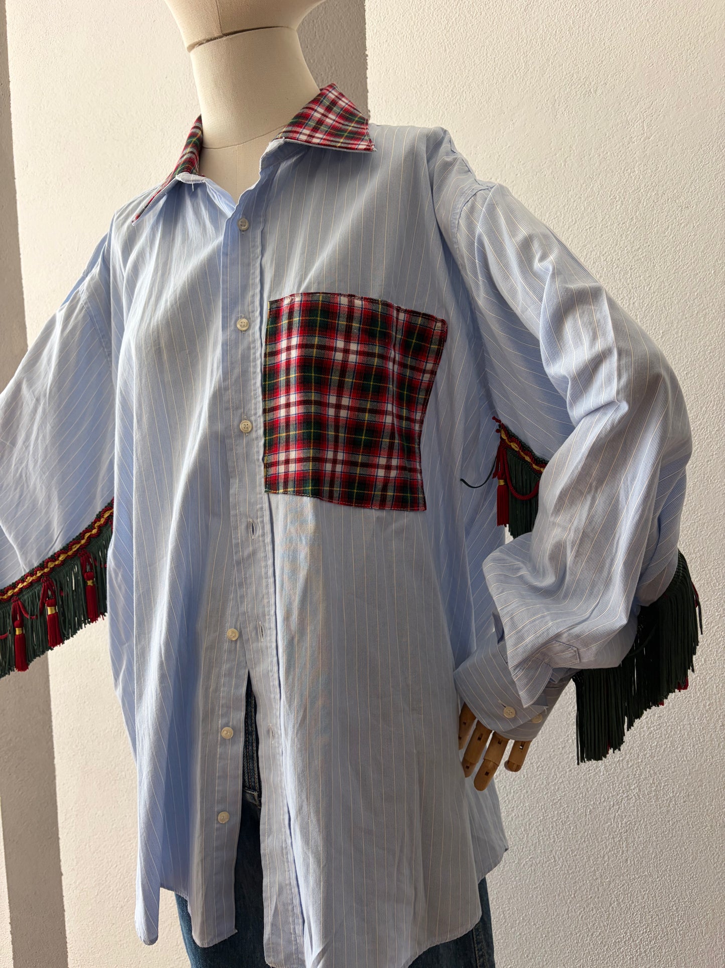 Camicia collezione macedonia con frange