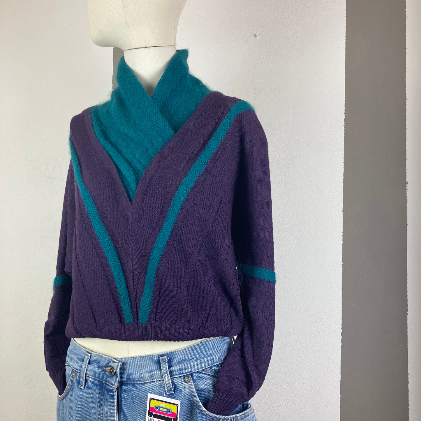 MAGLIONE '80 COLOR VIOLA/ AZZURRO