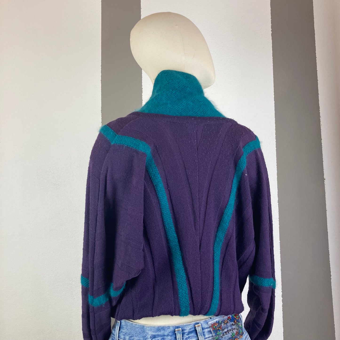 MAGLIONE '80 COLOR VIOLA/ AZZURRO