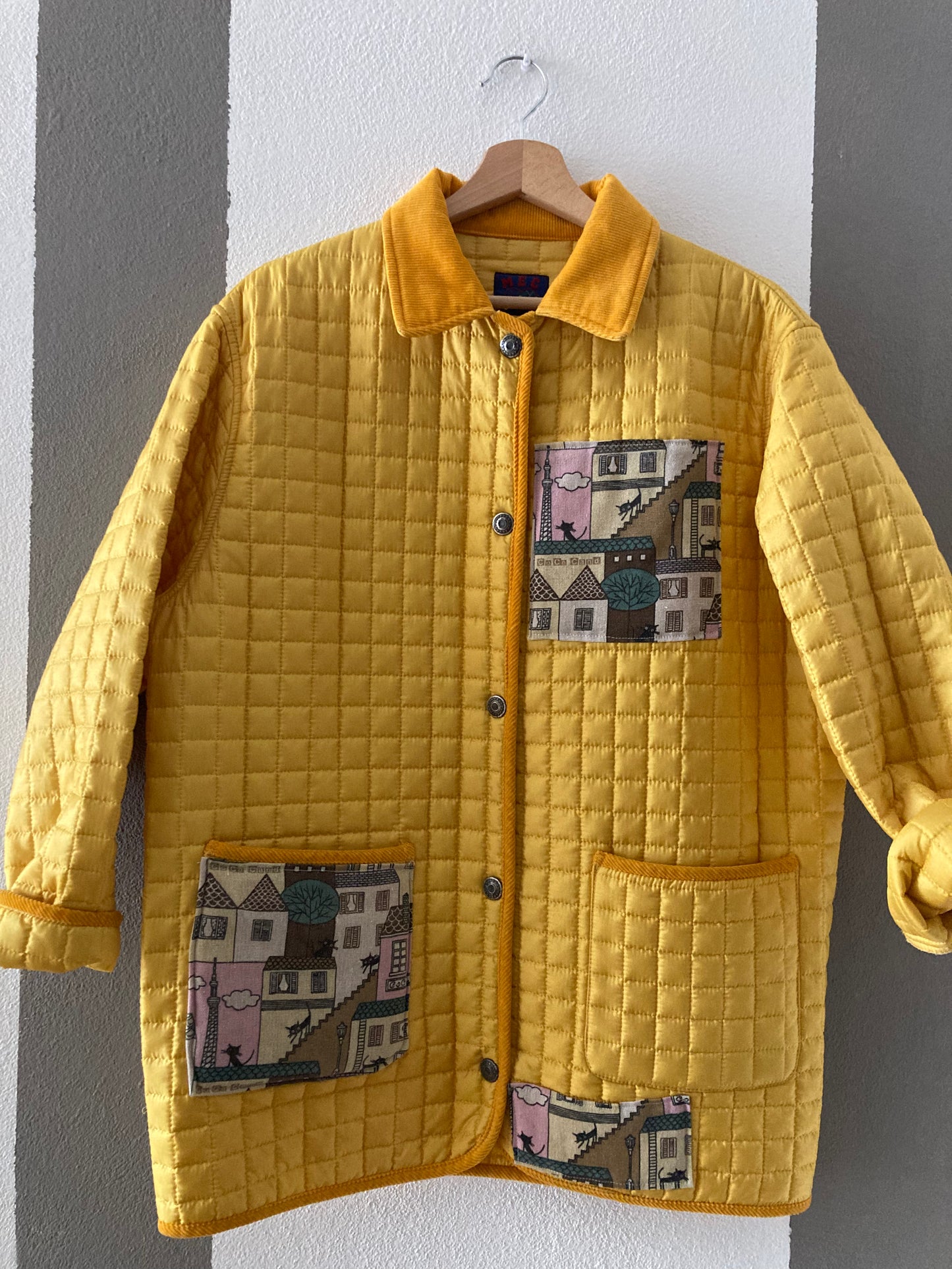 TRAPUNTATO CUSTOM GIALLO CON PATCH GATTI