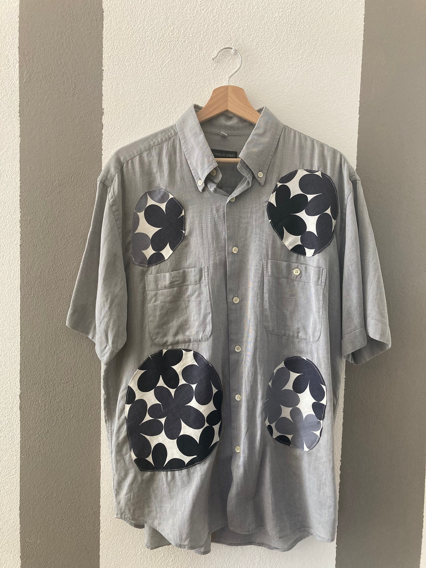 CAMICIA CUSTOM GRIGIA CON PATCH FLOREALI