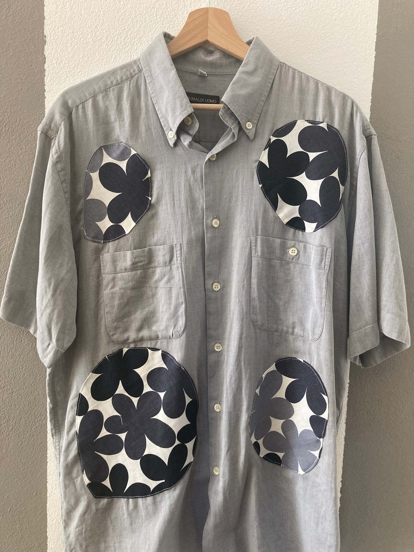 CAMICIA CUSTOM GRIGIA CON PATCH FLOREALI