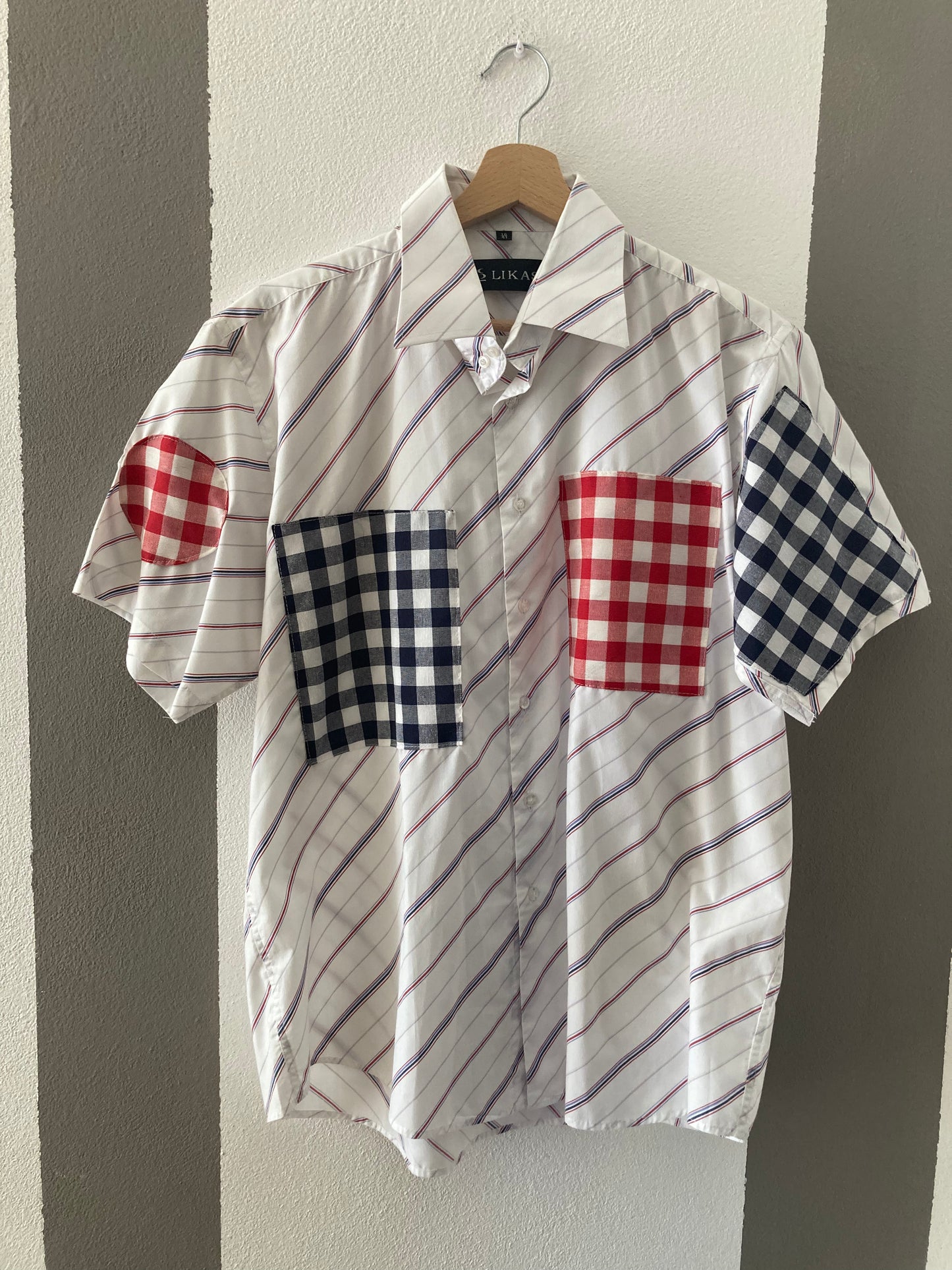 CAMICiA CUSTOM PATTERN CON PATCH A QUADRI