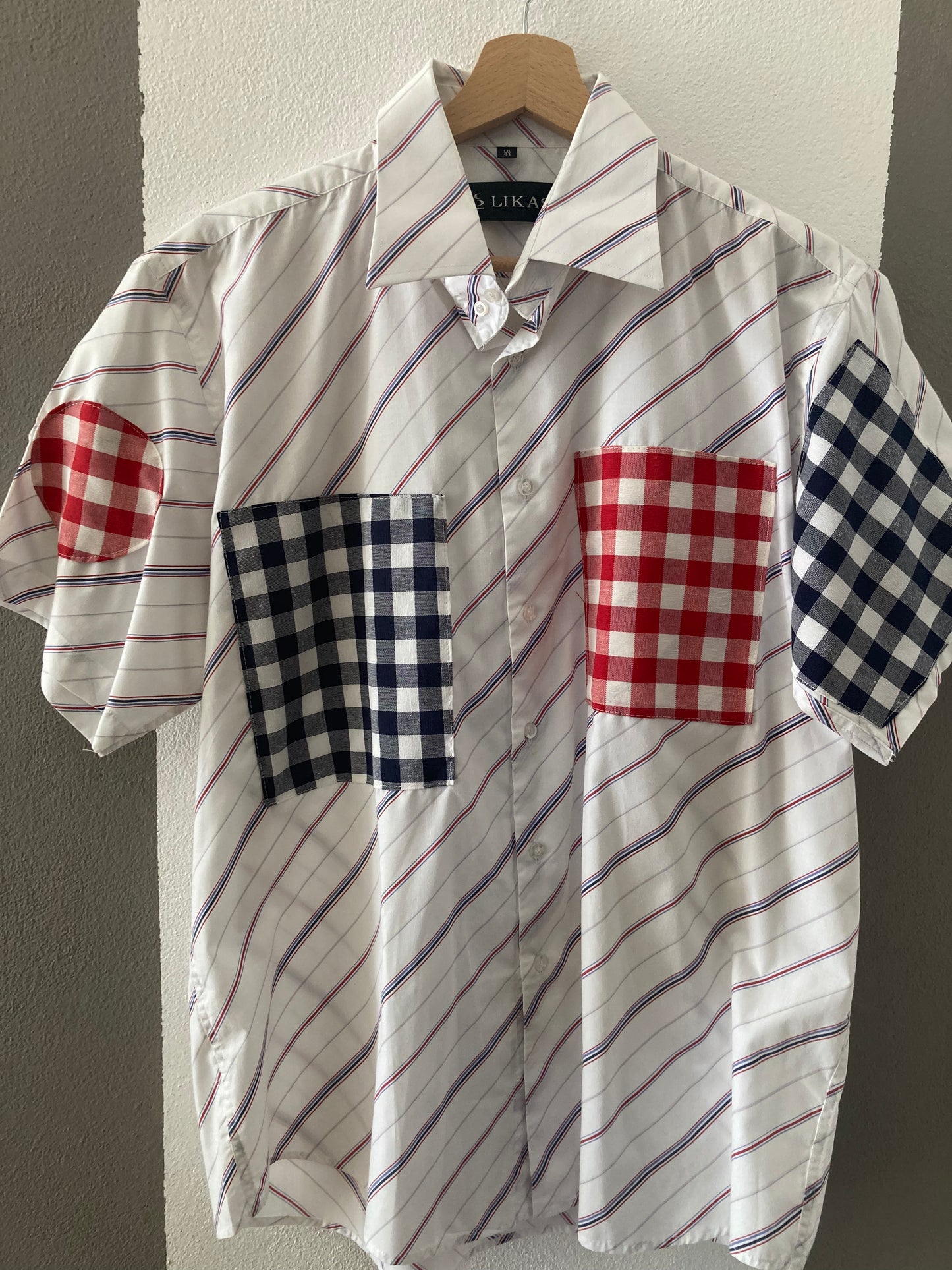 CAMICiA CUSTOM PATTERN CON PATCH A QUADRI