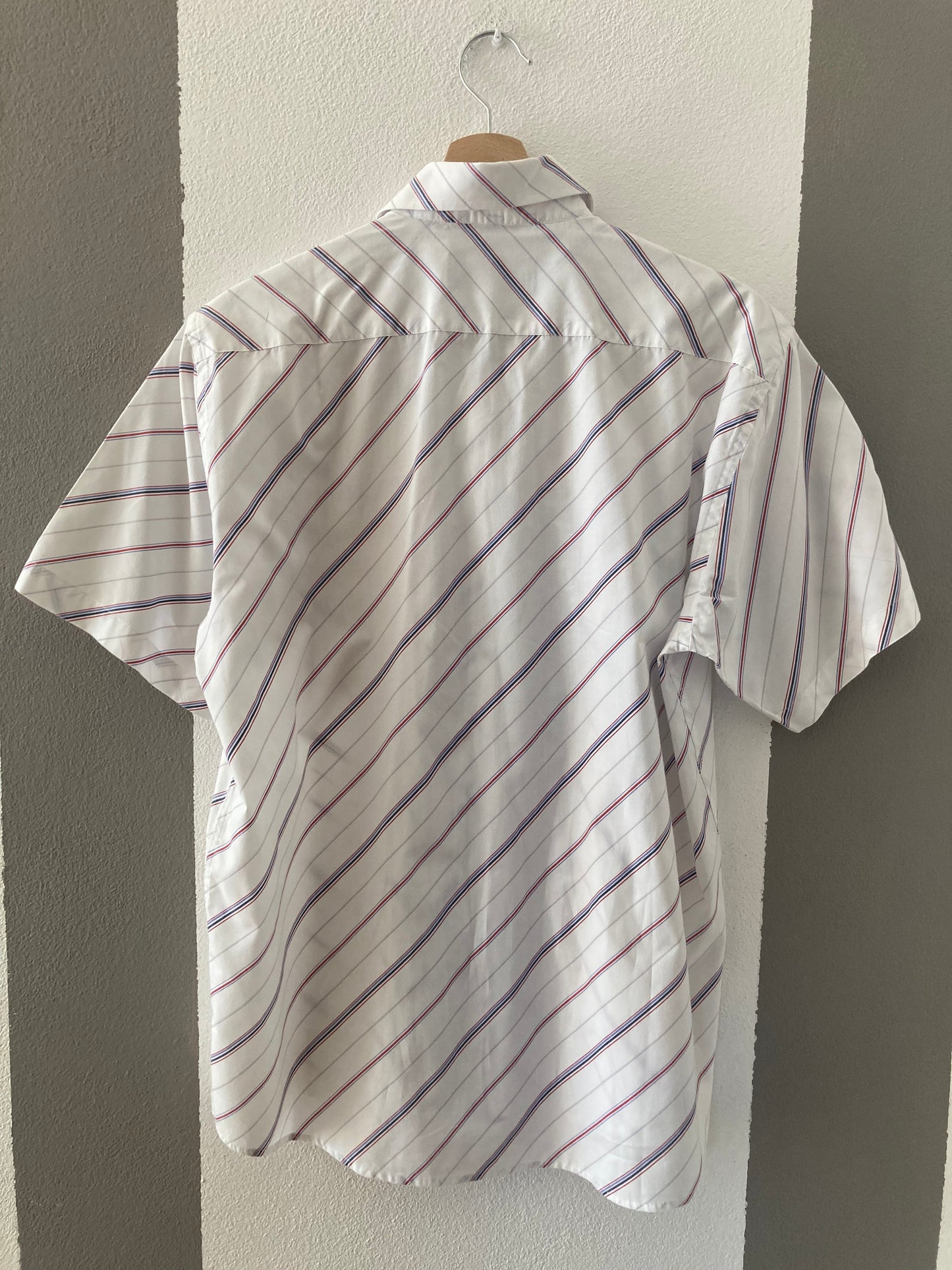 CAMICiA CUSTOM PATTERN CON PATCH A QUADRI