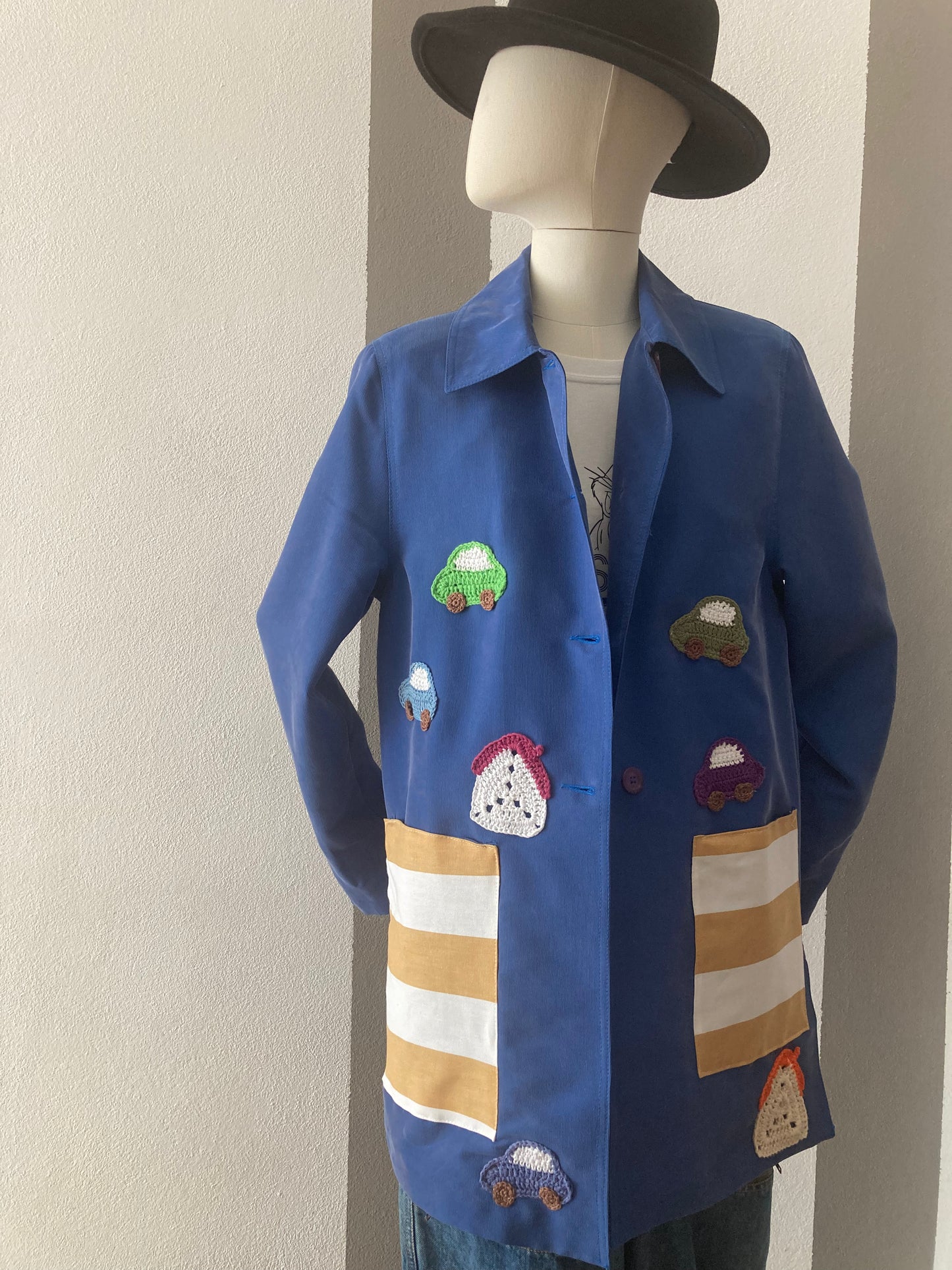 TRENCH COLLEZIONE MACEDONIA CON RICAMI ARTIGIANALI