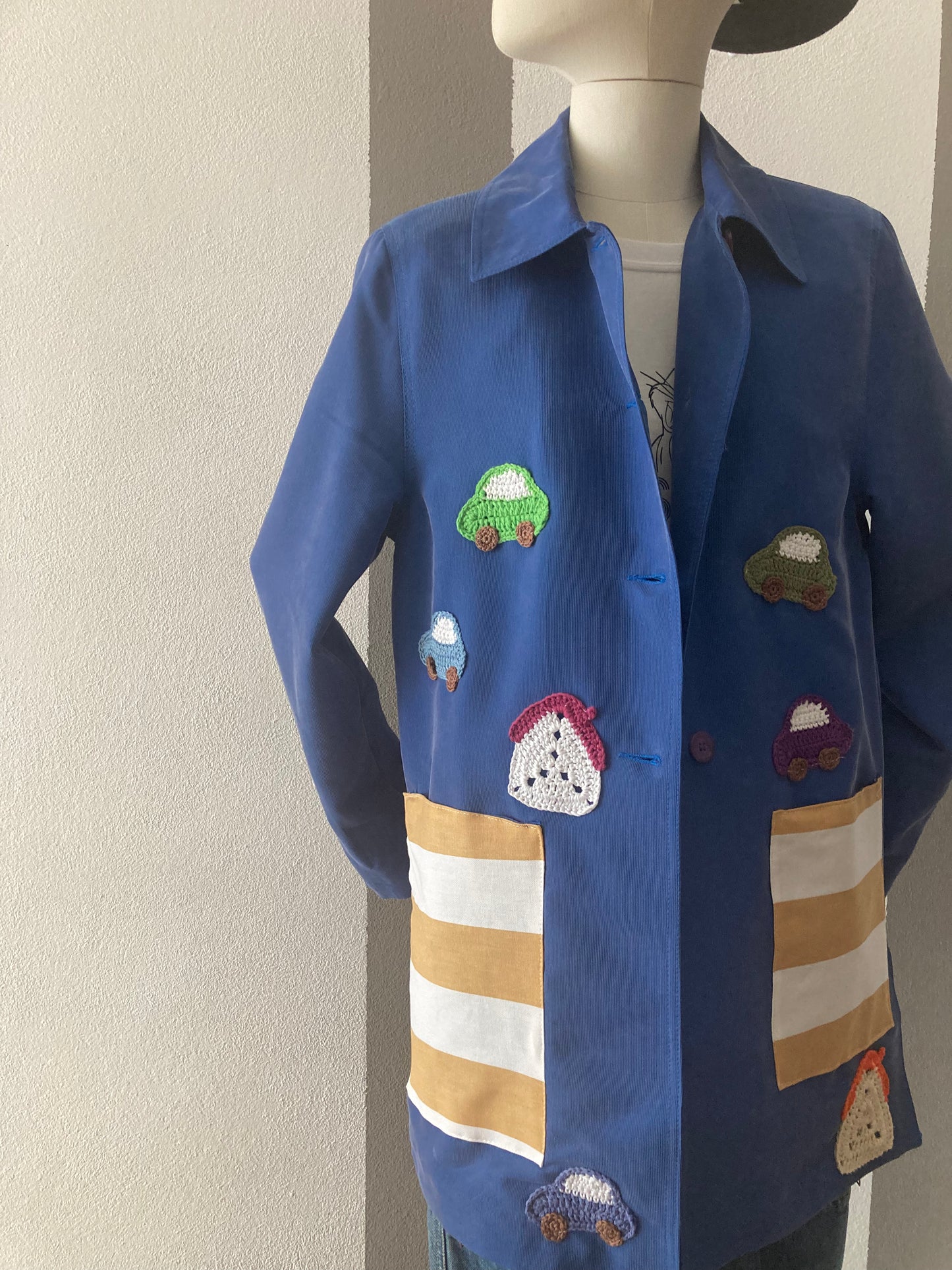TRENCH COLLEZIONE MACEDONIA CON RICAMI ARTIGIANALI