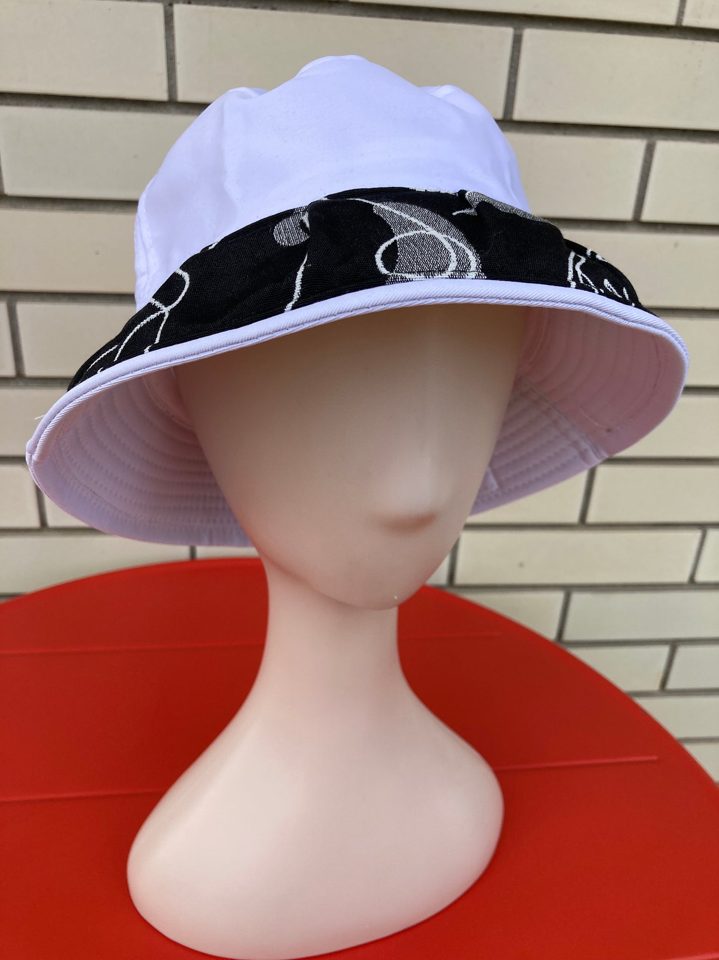 CAPPELLO PESCATORE CUSTOM BIANCO