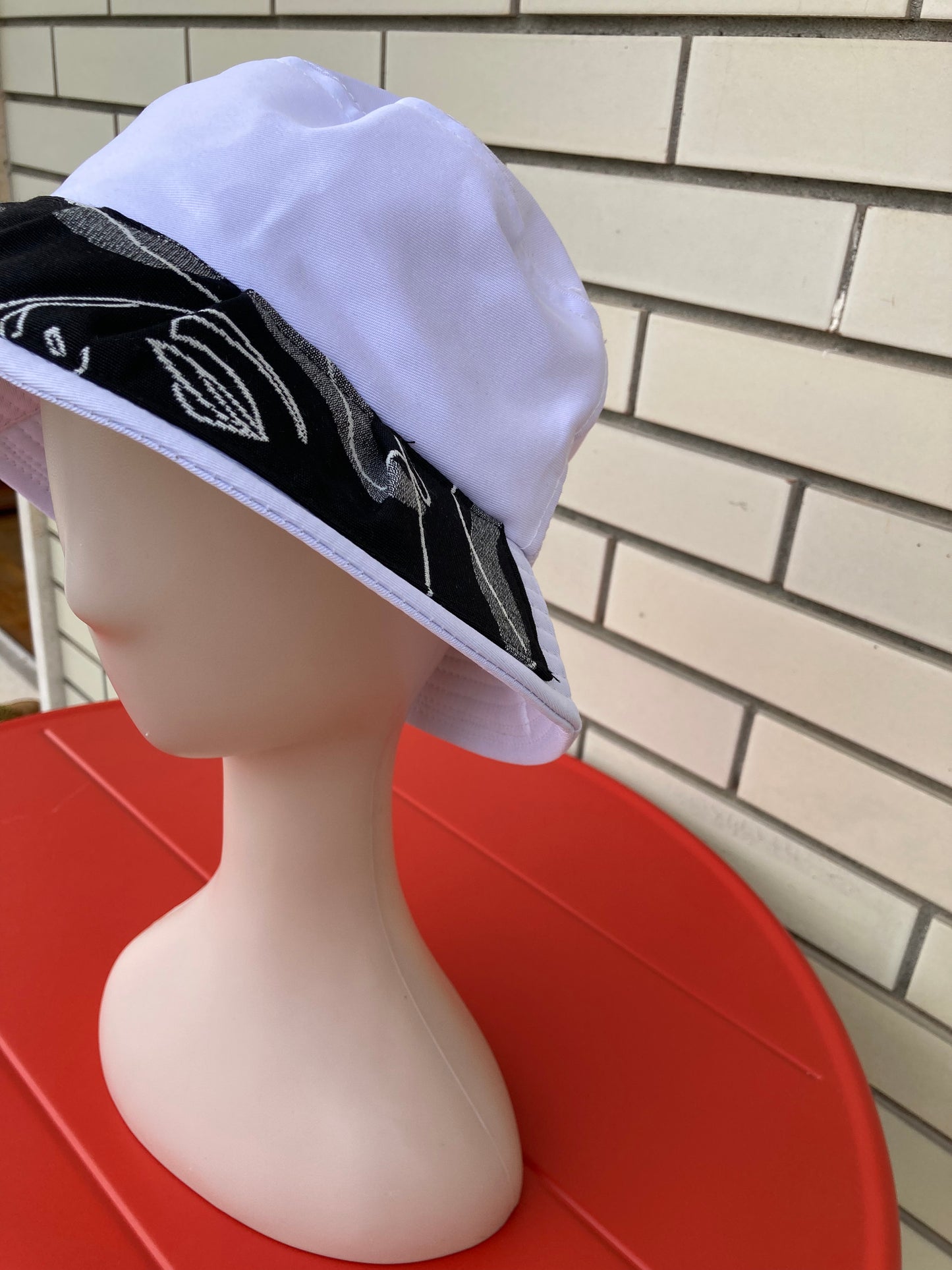 CAPPELLO PESCATORE CUSTOM BIANCO