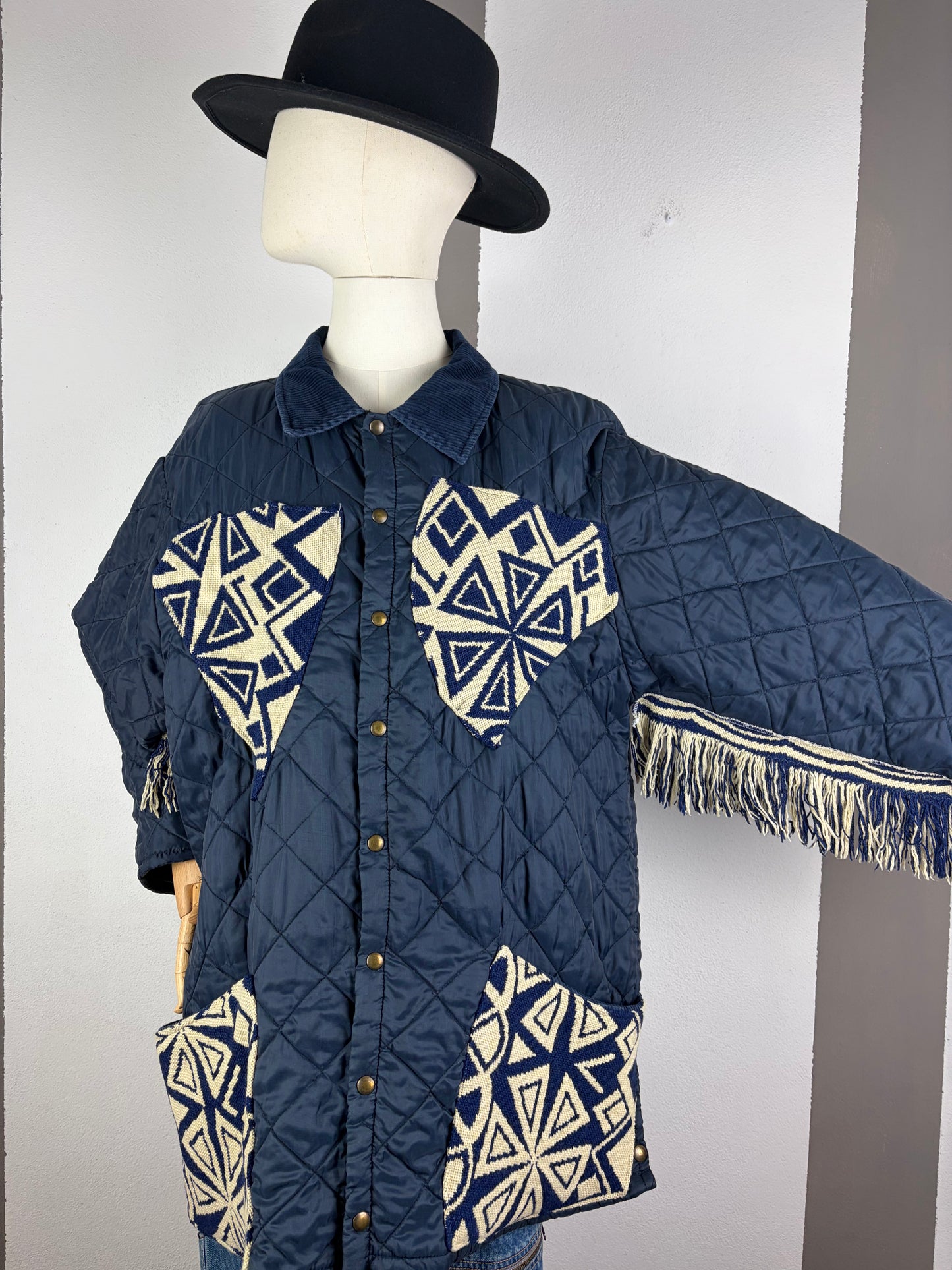 TRAPUNTINO COLL.MACEDONIA CON FRANGE COLOR BLUE