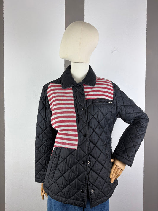 TRAPUNTINO NERO CON PATCH A RICHE